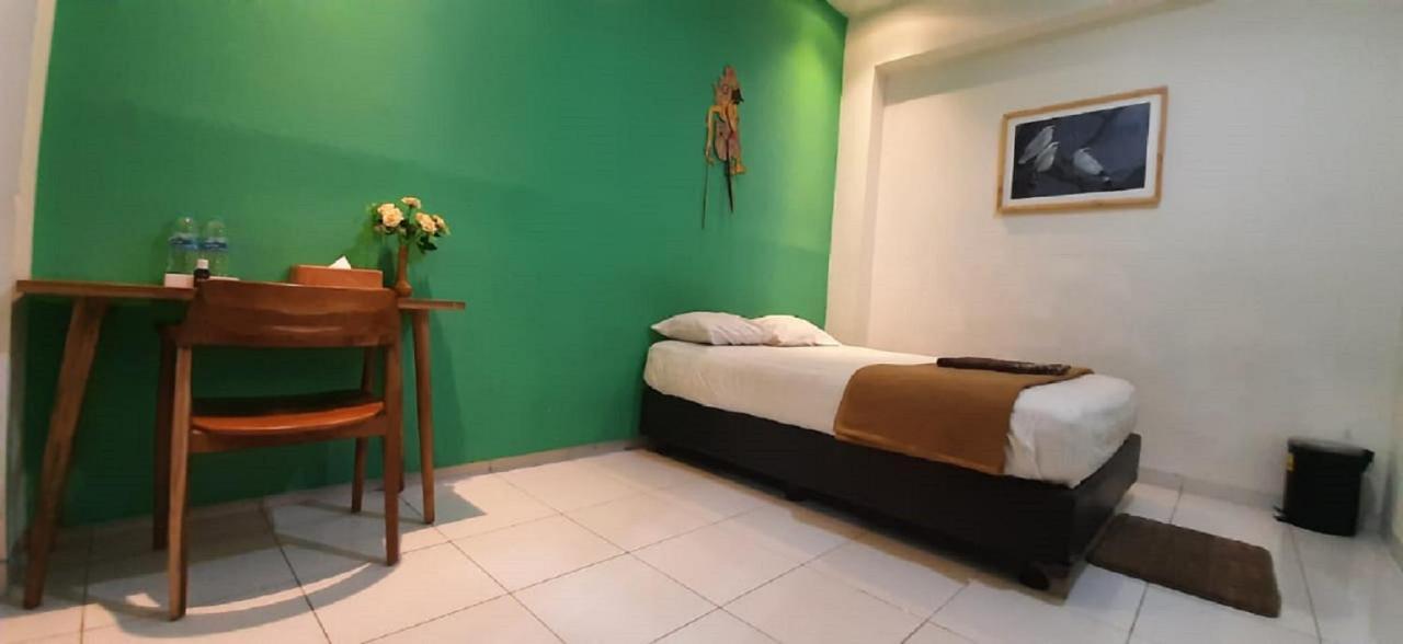 The Cabin Tugu Hostel 日惹 外观 照片